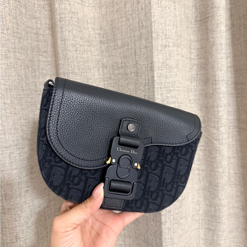 Black Dior Oblique Jacquard and Black Grained